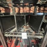 7 - MONITOR  MARCA HP 19 PULGADAS MODELO  VGA LED HP LV1911