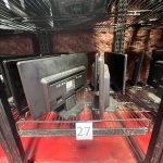 7 - MONITOR  MARCA HP 19 PULGADAS MODELO  VGA LED HP LV1911