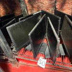 7 - MONITOR  MARCA HP 19 PULGADAS MODELO  VGA LED HP LV1911